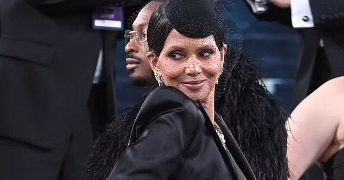 copy of articles thumbnail 1200 x 630 34 1.jpg?resize=412,275 - Halle Berry, 58, Draws Strong Reaction for Exposing her Pubic Area in Sheer Dress at Met Gala 2025