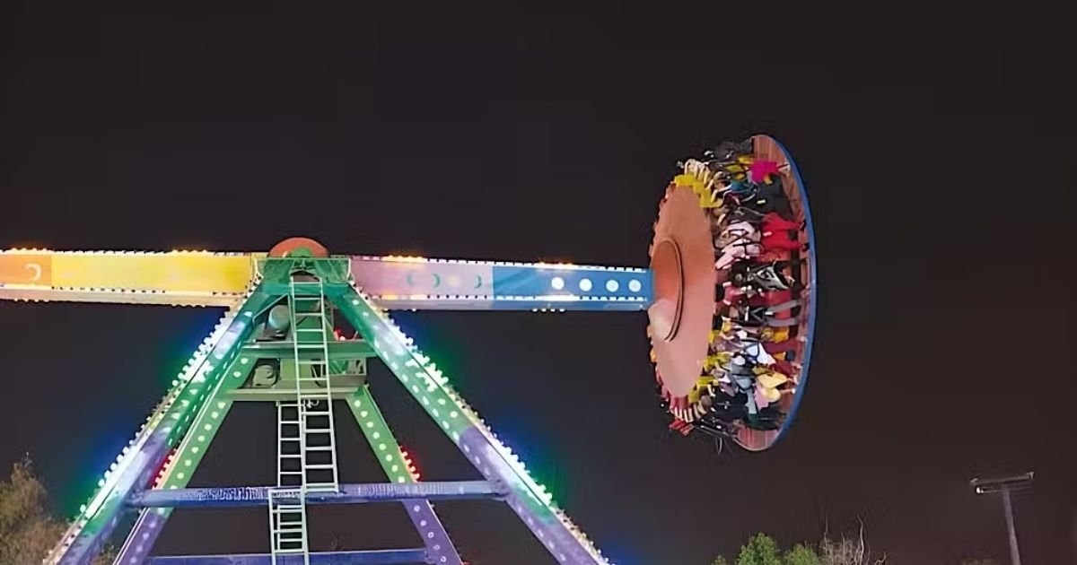 copy of articles thumbnail 1200 x 630 34.jpg?resize=412,232 - Little Girl DIES After Falling From Ride at Funland