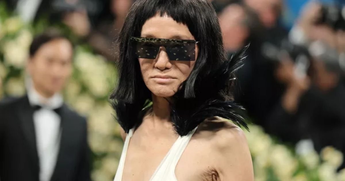 ‘What Happened to Her?’- Concerns Arise over A-Star Fashion Designer Vera Wang’s Appearance at Met Gala copy of articles thumbnail 1200 x 630 37 2.jpg?resize=732,290 - ‘What Happened to Her?’- Concerns Arise over A-Star Fashion Designer Vera Wang’s Appearance at Met Gala