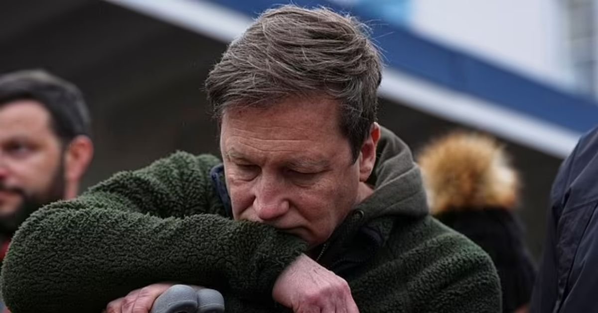 copy of articles thumbnail 1200 x 630 39.jpg?resize=732,290 - Hallmark Star Chokes Back Tears As Wife KILLED and Young Child Injured in Horrifying Attack