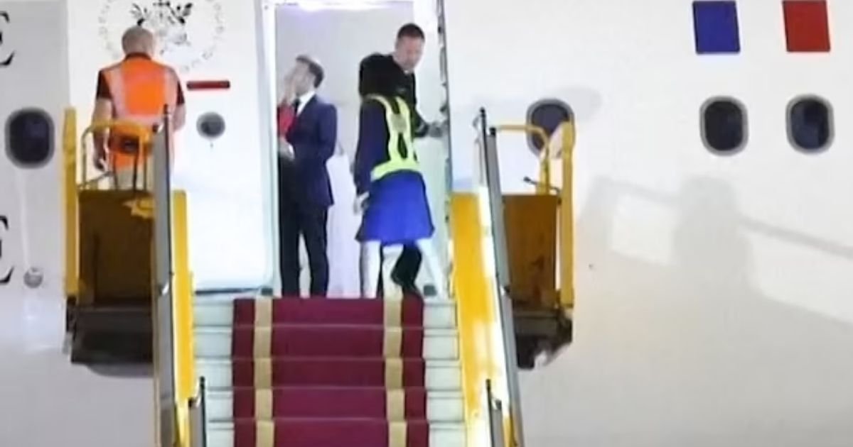 copy of articles thumbnail 1200 x 630 70 1.jpg?resize=412,232 - French President Emmanuel Macron SHOVED In The Face By Wife As Plane Touches Down During State Visit