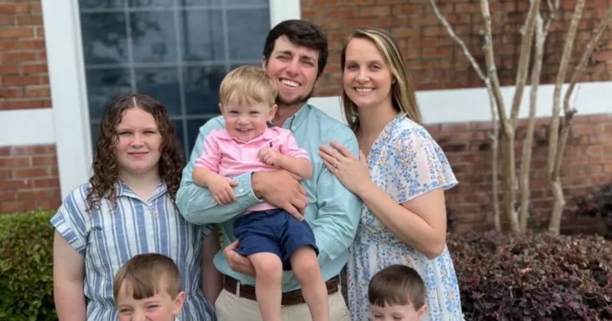 copy of articles thumbnail 1200 x 630 2025 06 19t150141 754.jpg?resize=412,275 - Young Mother Thrown From Boat Leaves Behind Grieving Husband, 4 Children After Tragedy in Alabama