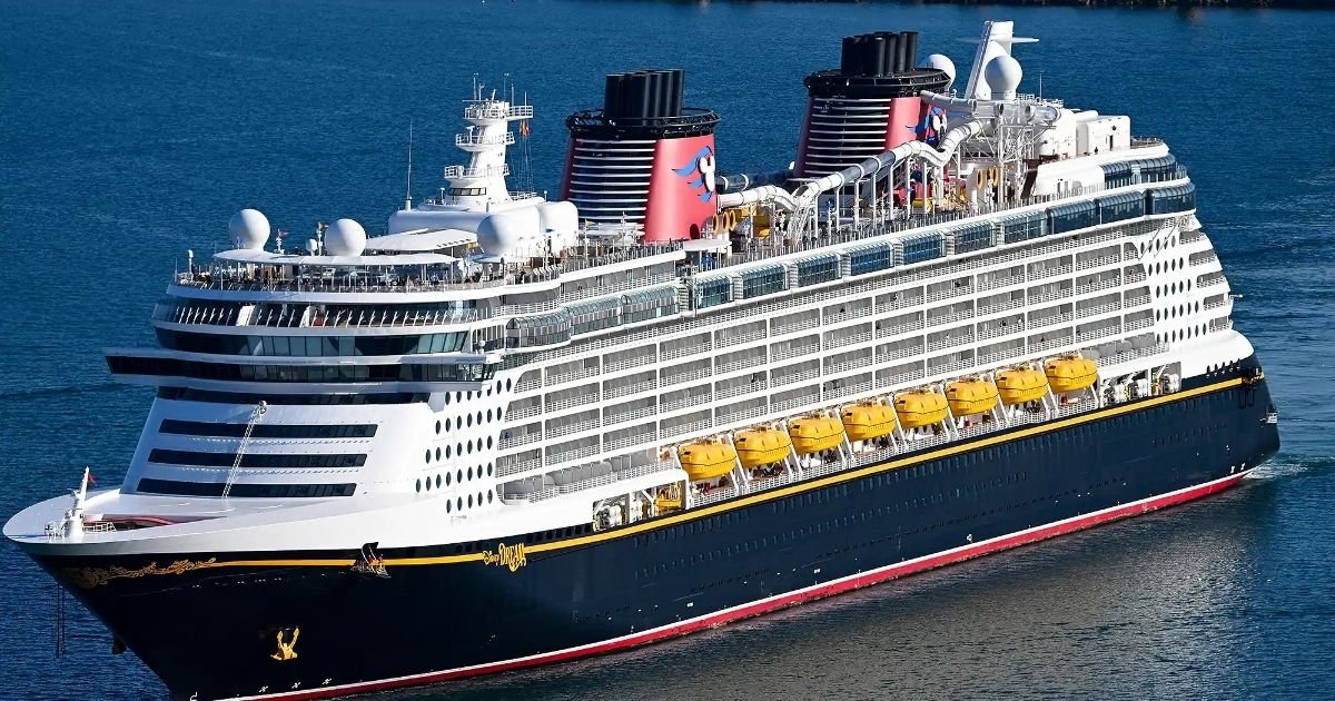 copy of articles thumbnail 1200 x 630 2025 07 01t112119 297.jpg?resize=412,232 - Disney Cruise Passenger Heard Sound 'Like Hitting Pavement' When Little Girl Fell Overboard Followed by Dad