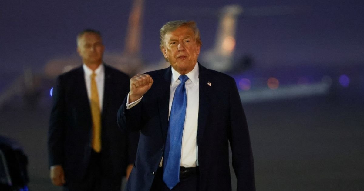 copy of articles thumbnail 1200 x 630 2025 07 02t005626 220.jpg?resize=412,232 - President Trump Scores 'Major Win' After Senate Passes His 'Big Beautiful Bill'