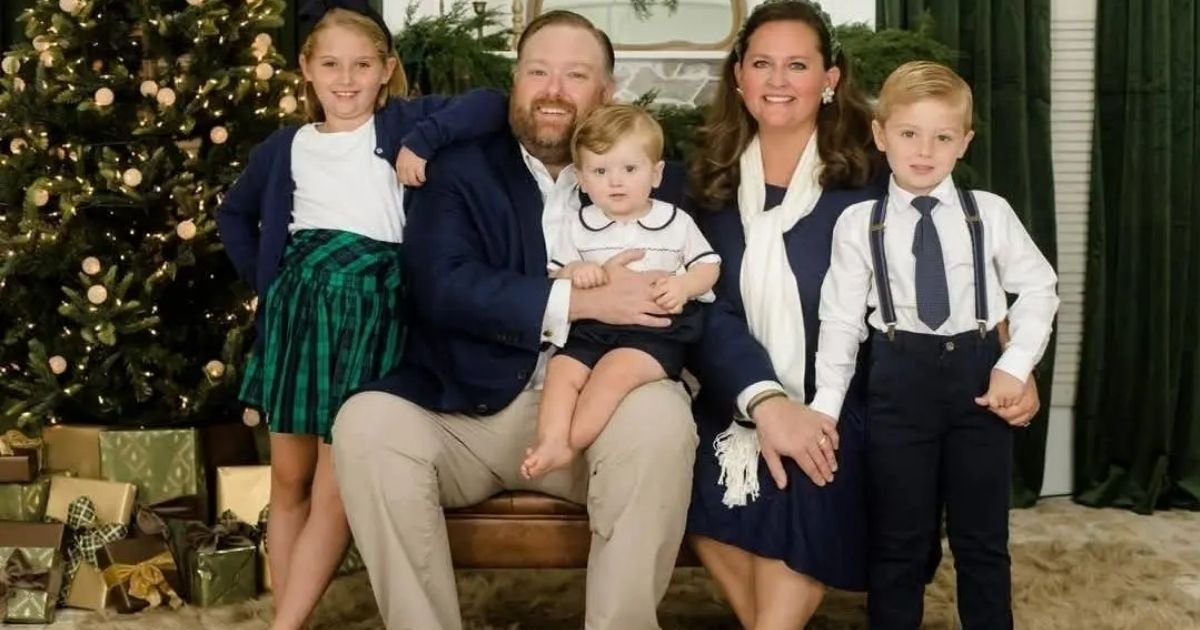 copy of articles thumbnail 1200 x 630 2025 07 09t125511 181.jpg?resize=412,232 - Texas Dad Refused to Let Go of ‘His Babies’ During Flood — and All Were Swept Away, Witness Says