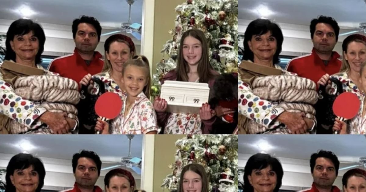 copy of articles thumbnail 1200 x 630 2025 07 11t133219 505.jpg?resize=412,232 - Parents of Sisters Who Died in Texas Floods Holding Hands Reveal Final Text They Sent