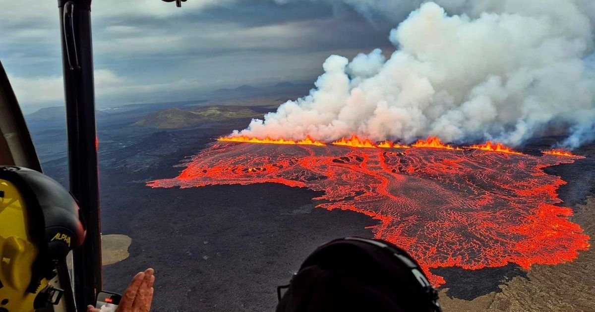 copy of articles thumbnail 1200 x 630 2025 07 17t134847 319.jpg?resize=412,275 - Iceland Volcano Eruption: Huge Wall of Fire Expands to the North as Gas Cloud Heads Towards Airport