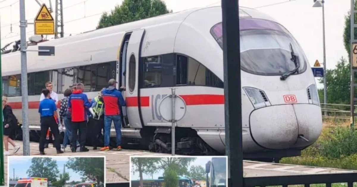 copy of articles thumbnail 1200 x 630 96 1.jpg?resize=574,582 - Axe-Wielding Attacker Goes on Horror Rampage on Packed Train