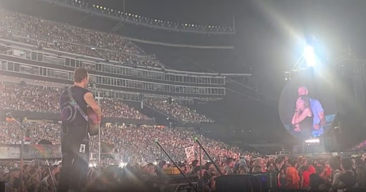 copy of articles thumbnail 1200 x 630 96 5.jpg?resize=412,232 - New video shows Chris Martin cringe at sight of embarrassed CEO caught cuddling HR boss during Coldplay concert