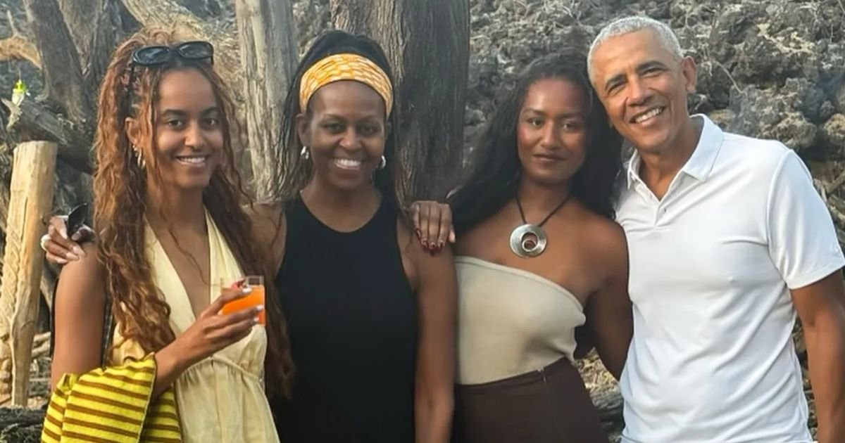 copy of articles thumbnail 1200 x 630 98 4.jpg?resize=412,275 - Barack Obama Jokes Wife Michelle 'Took Me Back' as Duo Fight Off Divorce Rumors