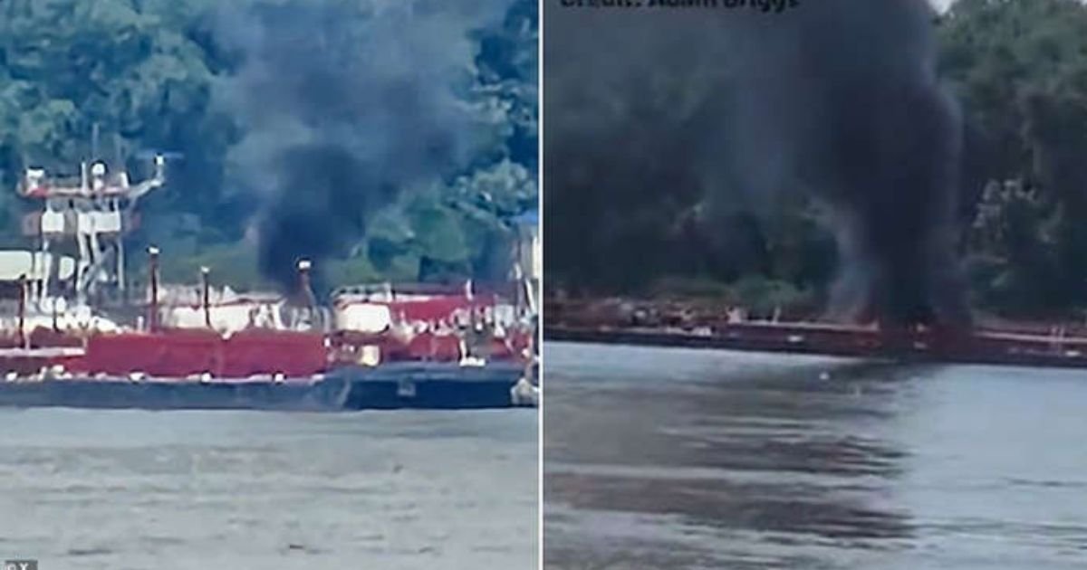 copy of articles thumbnail 1200 x 630 2025 08 08t160003 285.jpg?resize=412,232 - Helicopter CRASHES Into Barge In Mississippi River As Casualties Feared