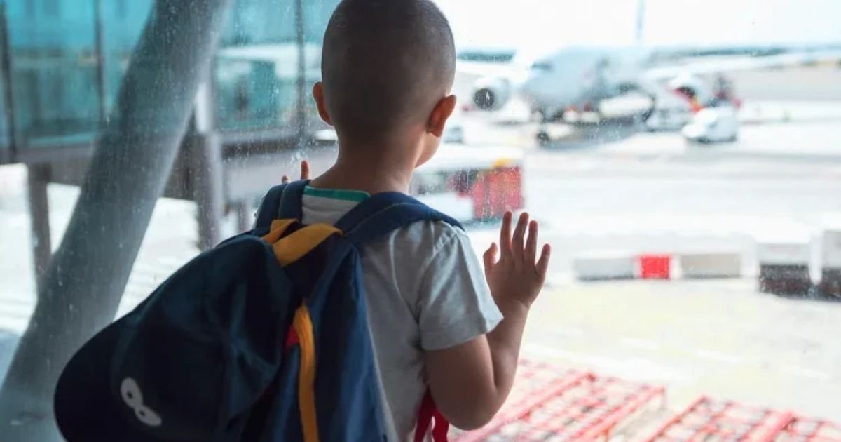copy of articles thumbnail 1200 x 630 2025 08 08t161932 988.jpg?resize=412,232 - Couple Allegedly Leaves 10-Year-Old Child Behind at Airport to Make Their Flight
