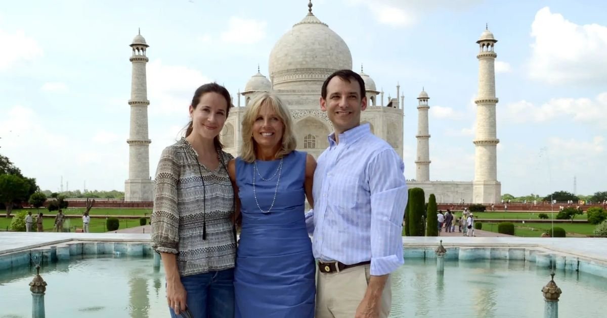 copy of articles thumbnail 1200 x 630 2025 08 13t151539 220.jpg?resize=412,275 - Ex-first daughter Ashley Biden files for divorce from husband, Dr. Howard Krein — alongside snarky Instagram message