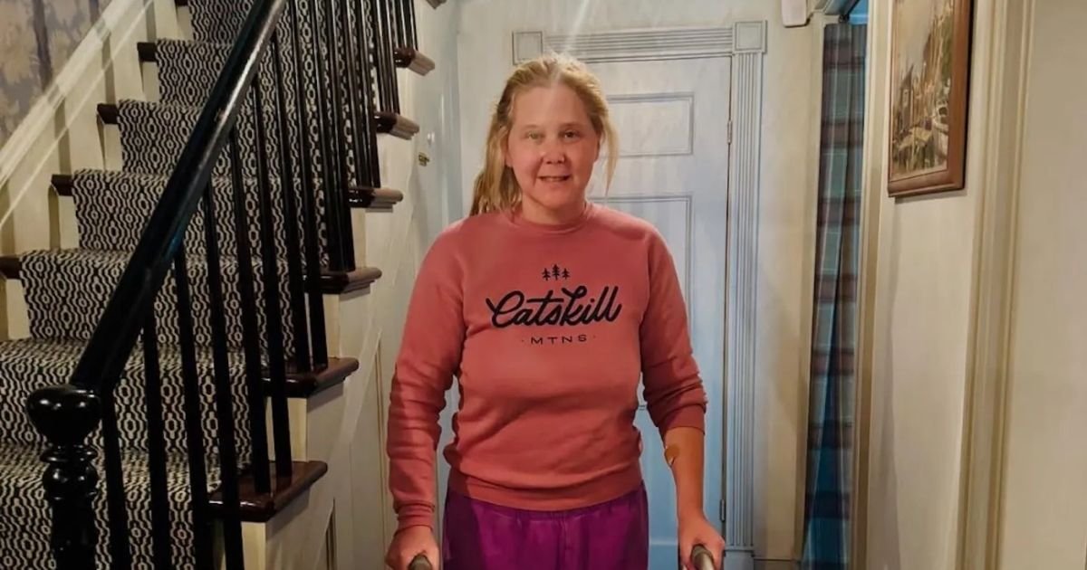 copy of articles thumbnail 1200 x 630 2025 08 15t154804 538.jpg?resize=412,232 - Actress & Comedian Amy Schumer Shares Shocking Health Update