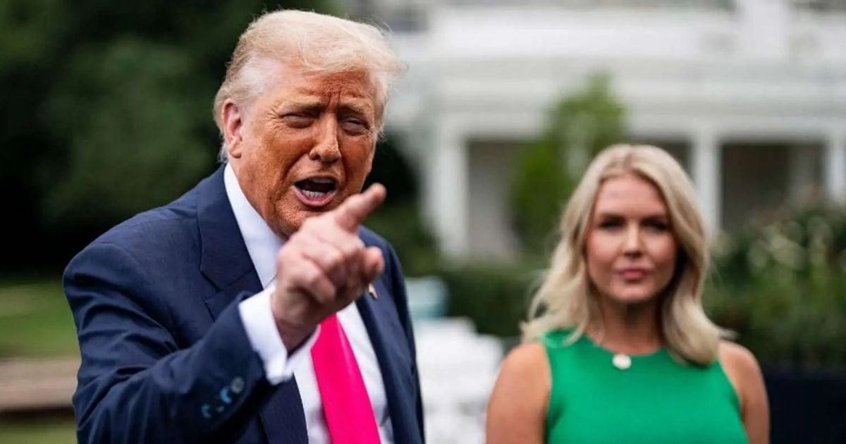 copy of articles thumbnail 1200 x 630 97.jpg?resize=412,232 - 'Those Lips, the Way They Move': Trump, 79, Cat Calls Press Secretary Karoline Leavitt, 27