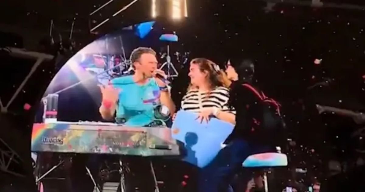 copy of articles thumbnail 1200 x 630 2025 09 08t154234 338.jpg?resize=412,232 - Coldplay’s Chris Martin blasted after ‘mortifying’ and ‘dehumanizing’ Israeli fans on stage