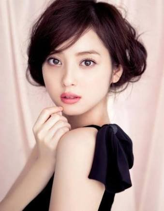 お得情報 つり目でも出来る 石原さとみ風 ナチュラルたれ目メイク Hachibachi お得情報 つり目でも出来る 石原さとみ風 ナチュラルたれ目メイク Hachibachi